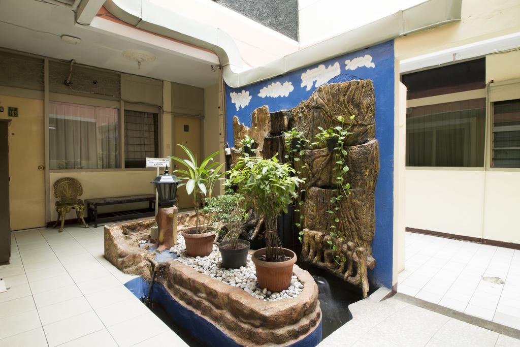 Reddoorz @ Klender Jacarta Exterior foto